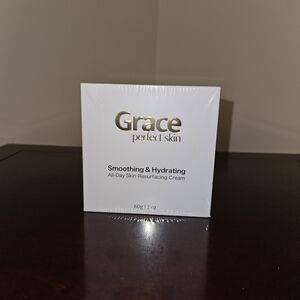 Grace Perfect Skin Smooth And Hydrating Resurfacing Cream